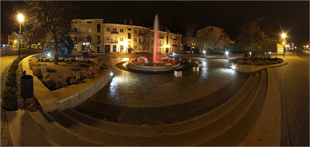plac gdanski fontanna